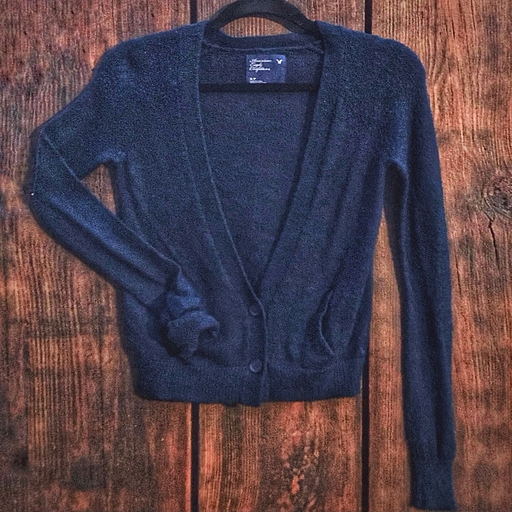 AE0 American Eagle Navy V-Neck Cardigan w Buttons